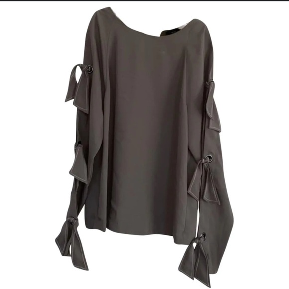 BCBGMaxazria Elegant Gray Women's Top with Bow Details - Picture 1 of 5